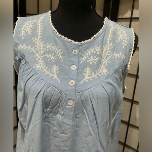 Linensource Chambray BLUE Nightgown, FEMININE, WOMEN SIZE L NEW IN BAG!